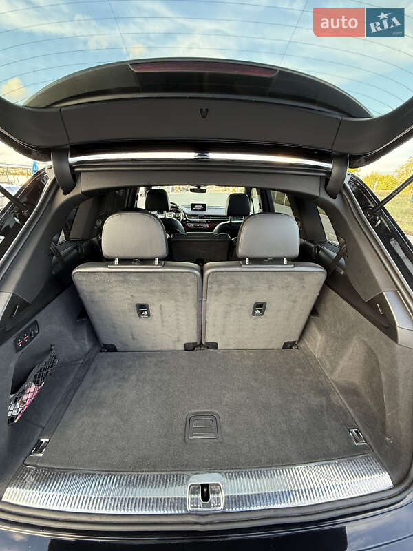 Внедорожник / Кроссовер Audi Q7 2016 в Нововолынске фото 45 Внедорожник / Кроссовер Audi Q7 2016 в Нововолынске