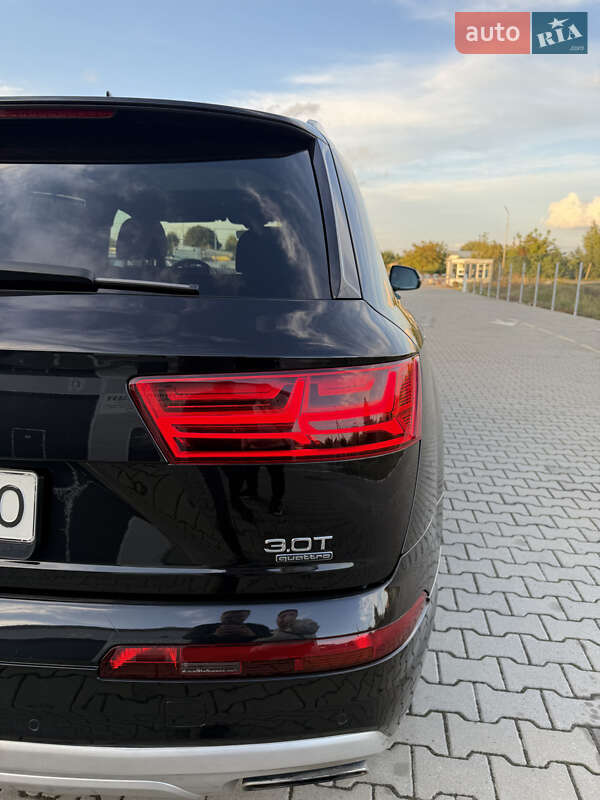 Внедорожник / Кроссовер Audi Q7 2016 в Нововолынске фото 13 Внедорожник / Кроссовер Audi Q7 2016 в Нововолынске