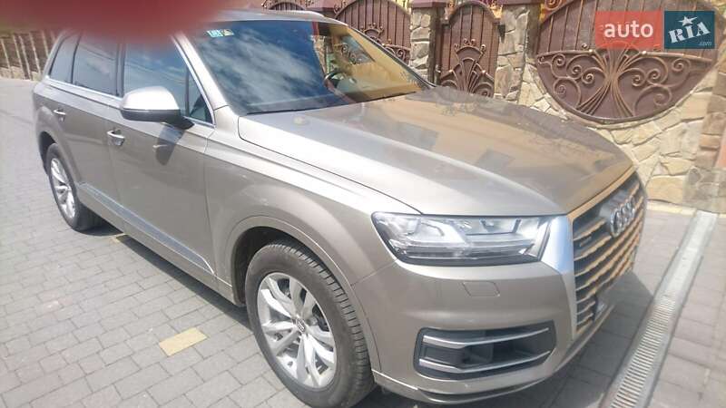 Audi Q7 2017