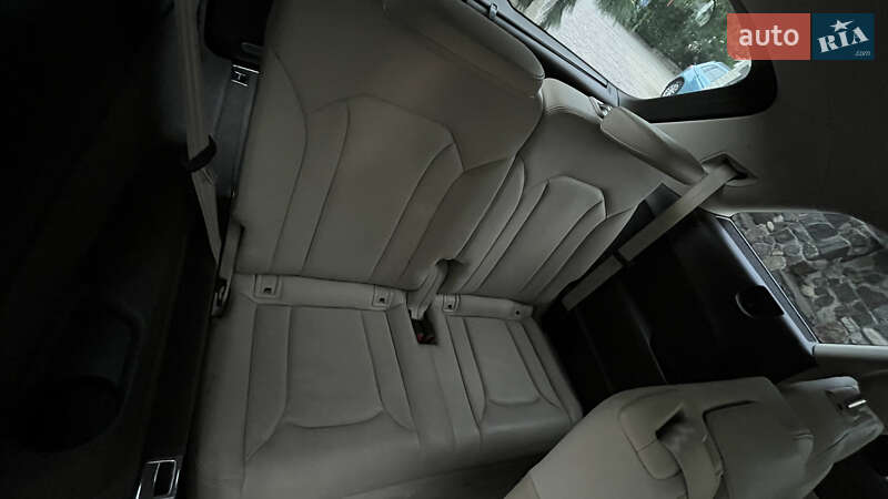 Внедорожник / Кроссовер Audi Q7 2016 в Хмельницком