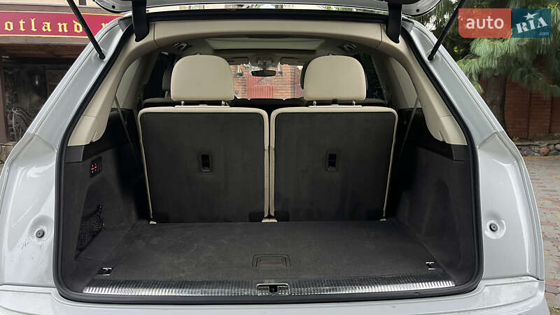 Внедорожник / Кроссовер Audi Q7 2016 в Хмельницком