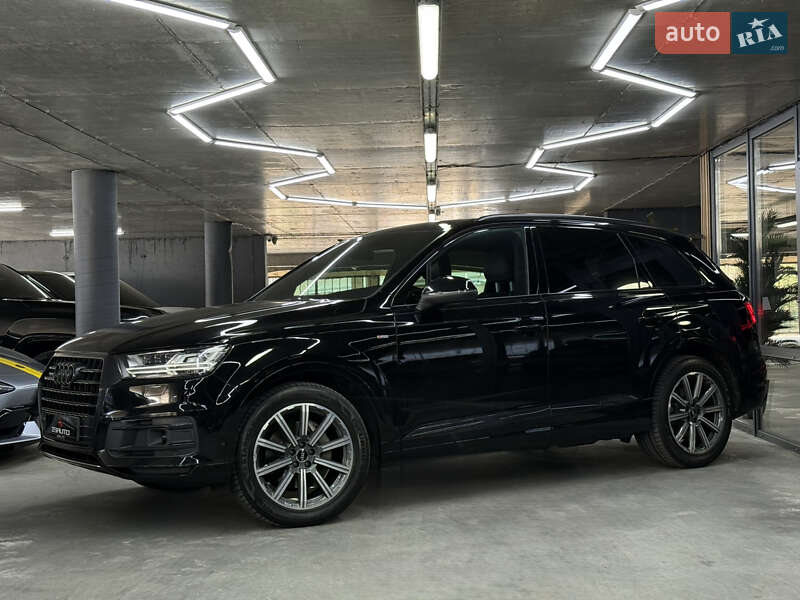 Позашляховик / Кросовер Audi Q7 2017 в Одесі