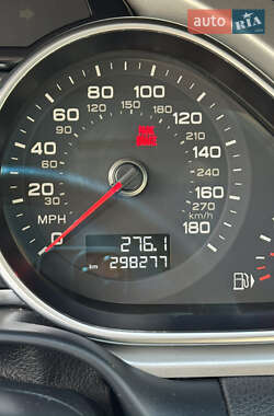 Внедорожник / Кроссовер Audi Q7 2013 в 