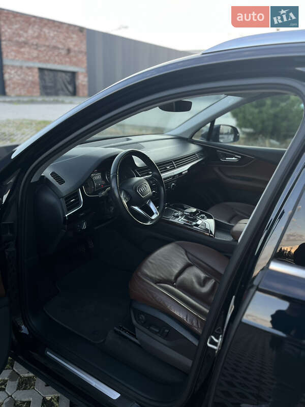 Внедорожник / Кроссовер Audi Q7 2016 в Хмельницком фото 12 Внедорожник / Кроссовер Audi Q7 2016 в Хмельницком