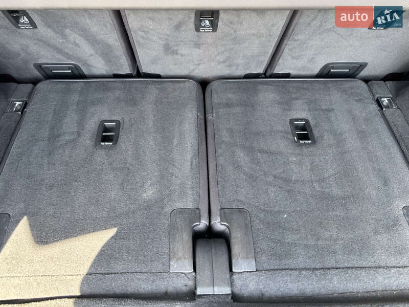 Позашляховик / Кросовер Audi Q7 2017 в Києві фото 32 Позашляховик / Кросовер Audi Q7 2017 в Києві