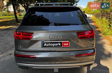 Внедорожник / Кроссовер Audi Q7 2016 в Киеве