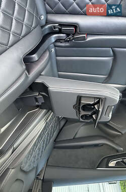 Внедорожник / Кроссовер Audi Q7 2020 в 