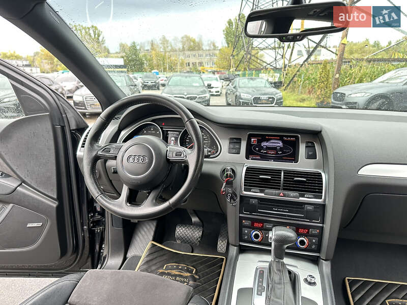 Позашляховик / Кросовер Audi Q7 2011 в Харкові