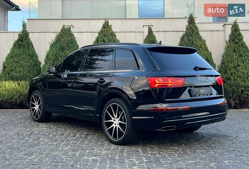 Внедорожник / Кроссовер Audi Q7 2017 в Одессе