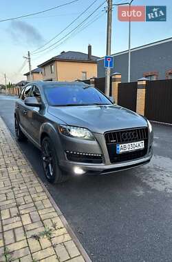 Внедорожник / Кроссовер Audi Q7 2012 в 