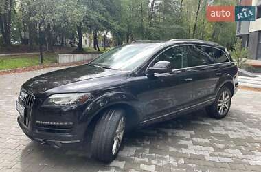 Внедорожник / Кроссовер Audi Q7 2011 в 