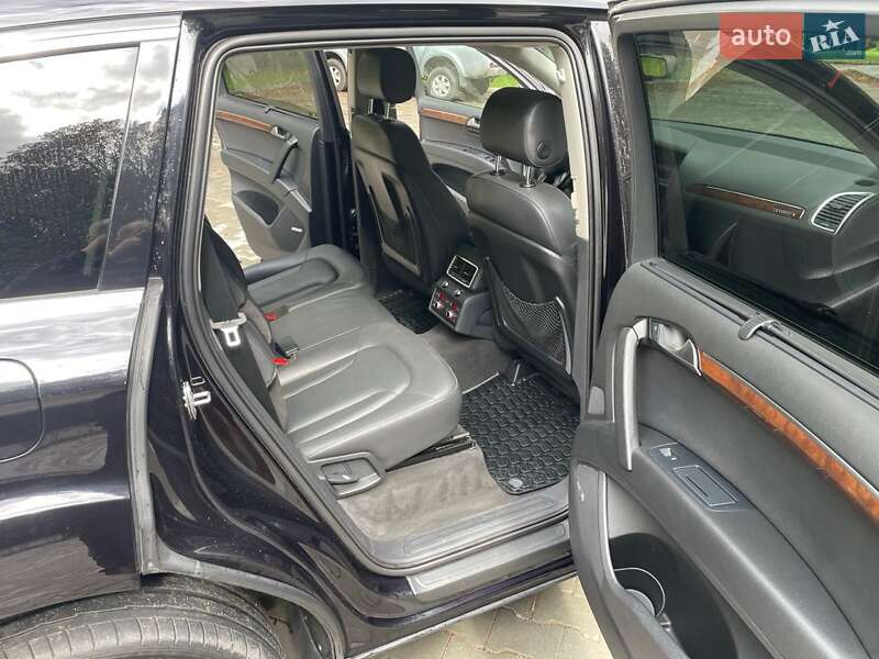 Позашляховик / Кросовер Audi Q7 2011 в Тернополі