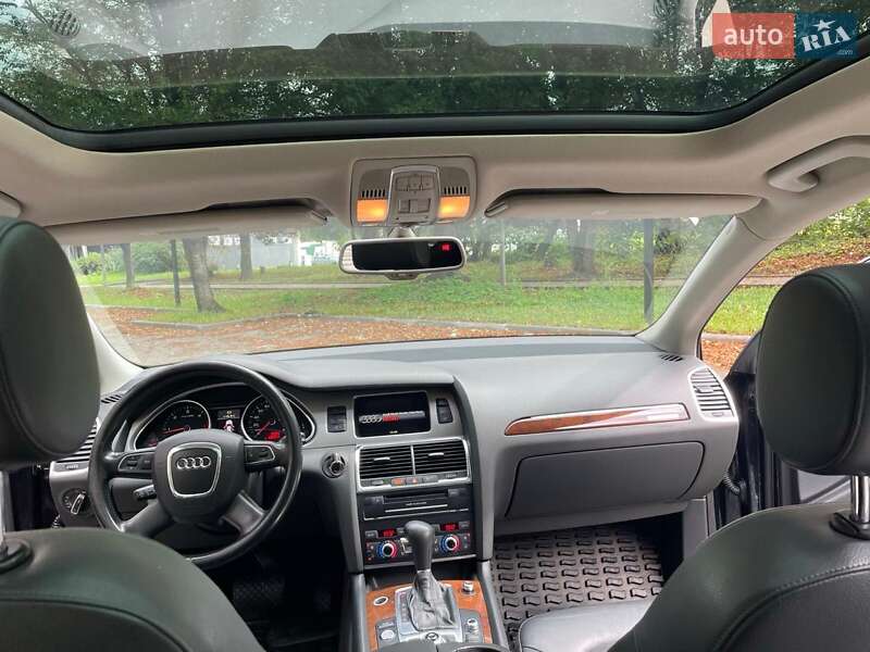 Позашляховик / Кросовер Audi Q7 2011 в Тернополі