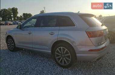 Внедорожник / Кроссовер Audi Q7 2017 в 