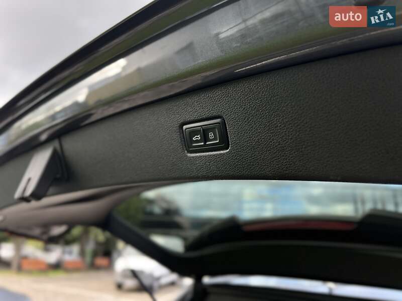 Внедорожник / Кроссовер Audi Q7 2016 в Луцке