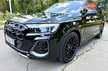 Внедорожник / Кроссовер Audi Q7 2025 в 
