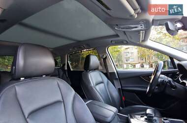 Внедорожник / Кроссовер Audi Q7 2016 в 