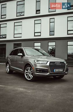 audi q7 2016 в Вінниця від професійного продавця Вова