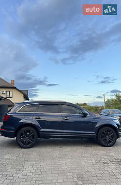 Позашляховик / Кросовер Audi Q7 2012 в 