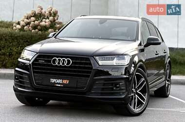 Внедорожник / Кроссовер Audi Q7 2018 в Киеве
