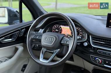 Внедорожник / Кроссовер Audi Q7 2018 в 