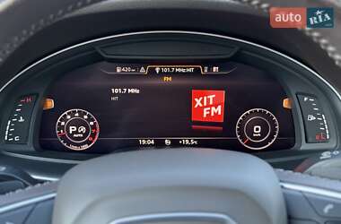 Внедорожник / Кроссовер Audi Q7 2018 в 