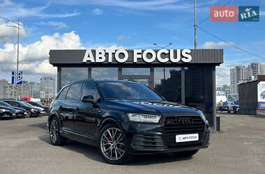 Внедорожник / Кроссовер Audi Q7 2015 в Киеве