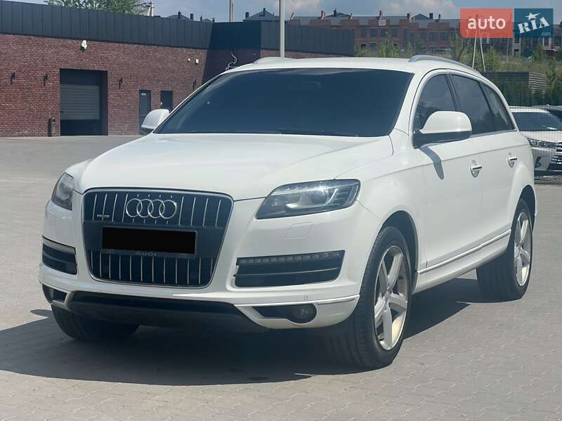 Внедорожник / Кроссовер Audi Q7 2010 в Киеве