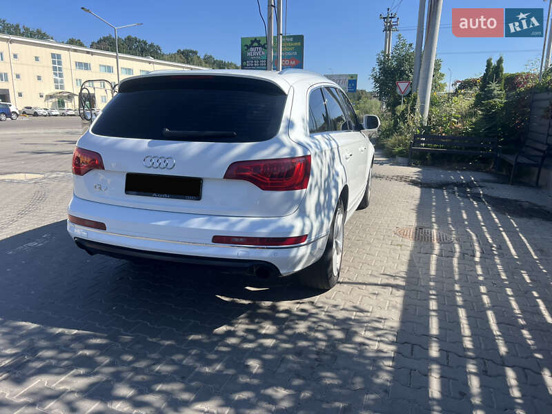 Внедорожник / Кроссовер Audi Q7 2010 в Киеве