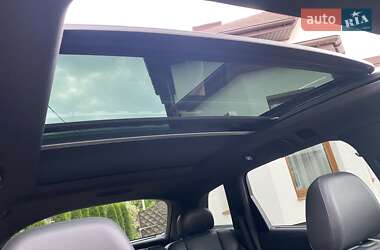 Позашляховик / Кросовер Audi Q7 2016 в 
