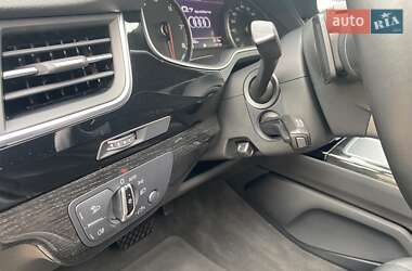 Позашляховик / Кросовер Audi Q7 2016 в 