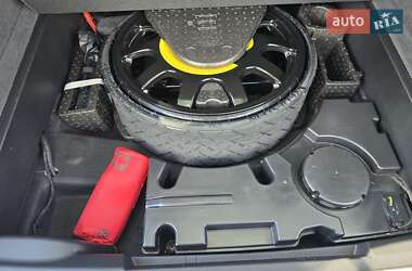 Позашляховик / Кросовер Audi Q7 2020 в 