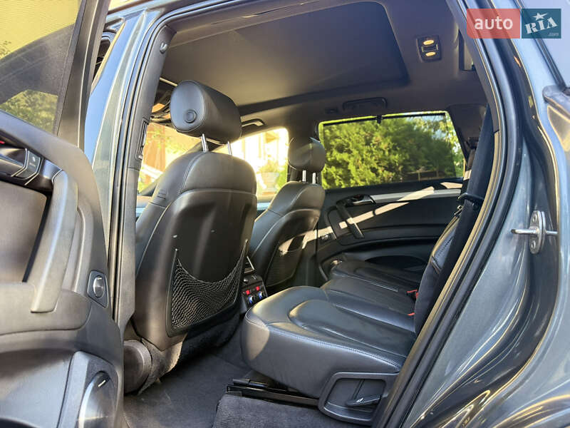 Внедорожник / Кроссовер Audi Q7 2011 в Ровно