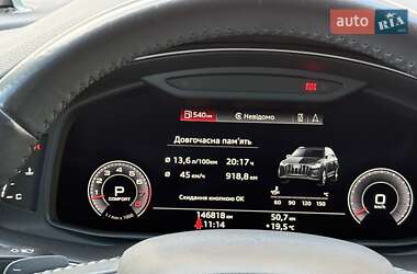 Позашляховик / Кросовер Audi Q7 2020 в 