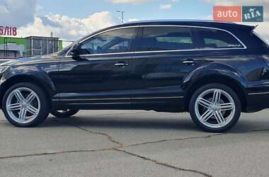 Внедорожник / Кроссовер Audi Q7 2015 в Киеве