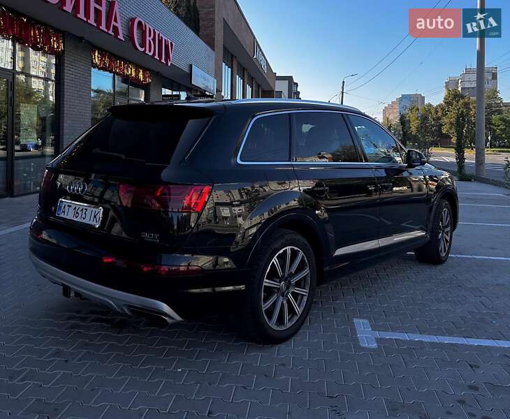 Внедорожник / Кроссовер Audi Q7 2016 в Ивано-Франковске