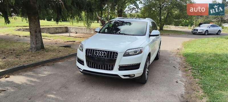 Позашляховик / Кросовер Audi Q7 2015 в Дубні