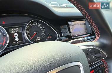 Внедорожник / Кроссовер Audi Q7 2015 в Киеве