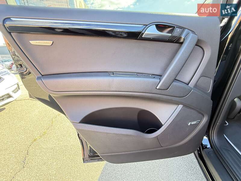 Внедорожник / Кроссовер Audi Q7 2015 в Киеве фото 15 Внедорожник / Кроссовер Audi Q7 2015 в Киеве