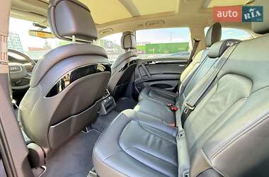 Внедорожник / Кроссовер Audi Q7 2015 в Киеве