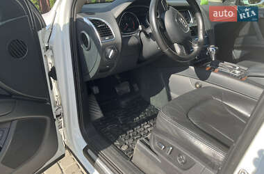 Внедорожник / Кроссовер Audi Q7 2013 в 