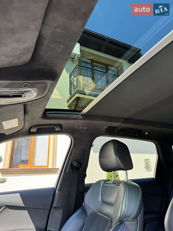 Внедорожник / Кроссовер Audi Q7 2015 в Стрые