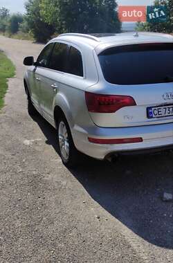 Позашляховик / Кросовер Audi Q7 2010 в 