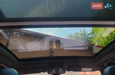 Внедорожник / Кроссовер Audi Q7 2016 в 