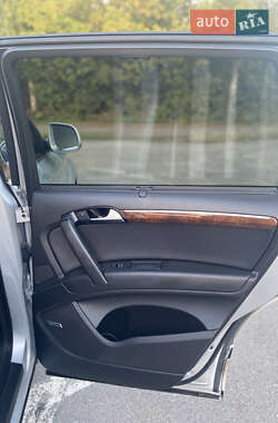 Внедорожник / Кроссовер Audi Q7 2013 в Конотопе