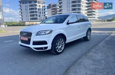 Внедорожник / Кроссовер Audi Q7 2013 в Хусте