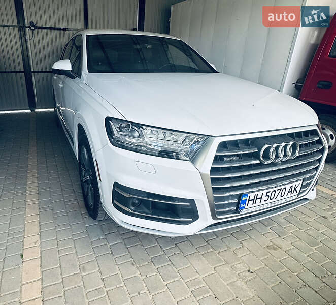 Внедорожник / Кроссовер Audi Q7 2016 в Одессе