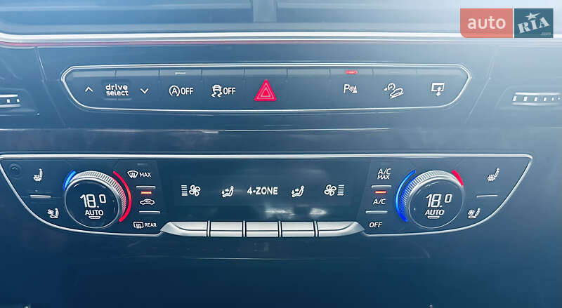 Внедорожник / Кроссовер Audi Q7 2016 в Одессе