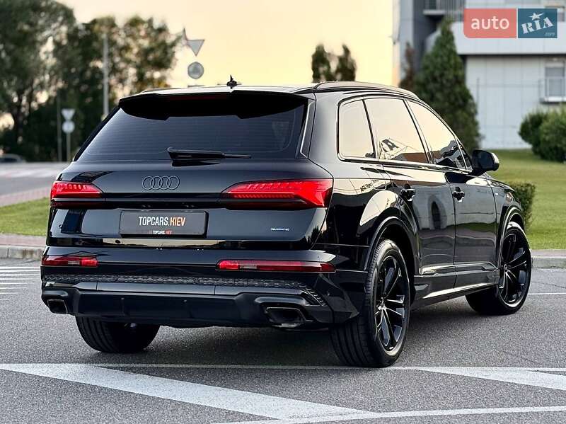 Внедорожник / Кроссовер Audi Q7 2025 в Киеве