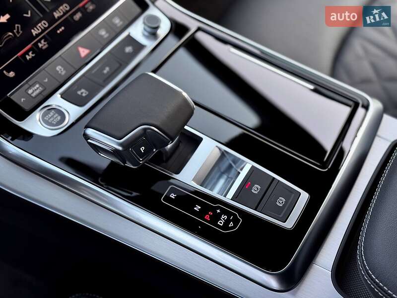 Внедорожник / Кроссовер Audi Q7 2025 в Киеве